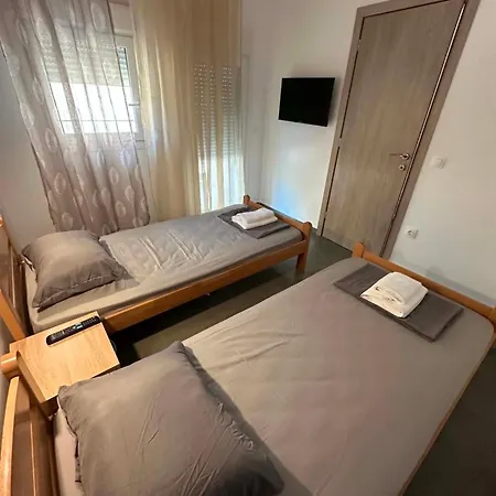 Sunset A-4 Apartment